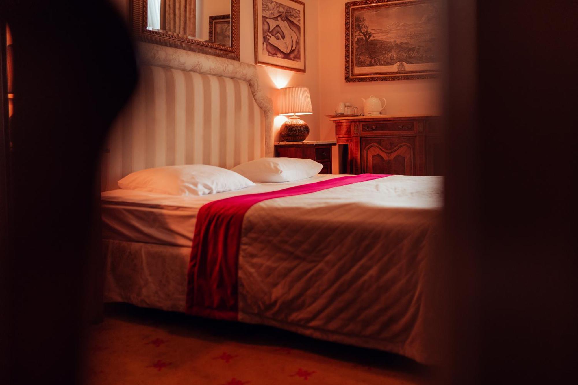 Hotel Ambasada Boleslawiec Dış mekan fotoğraf