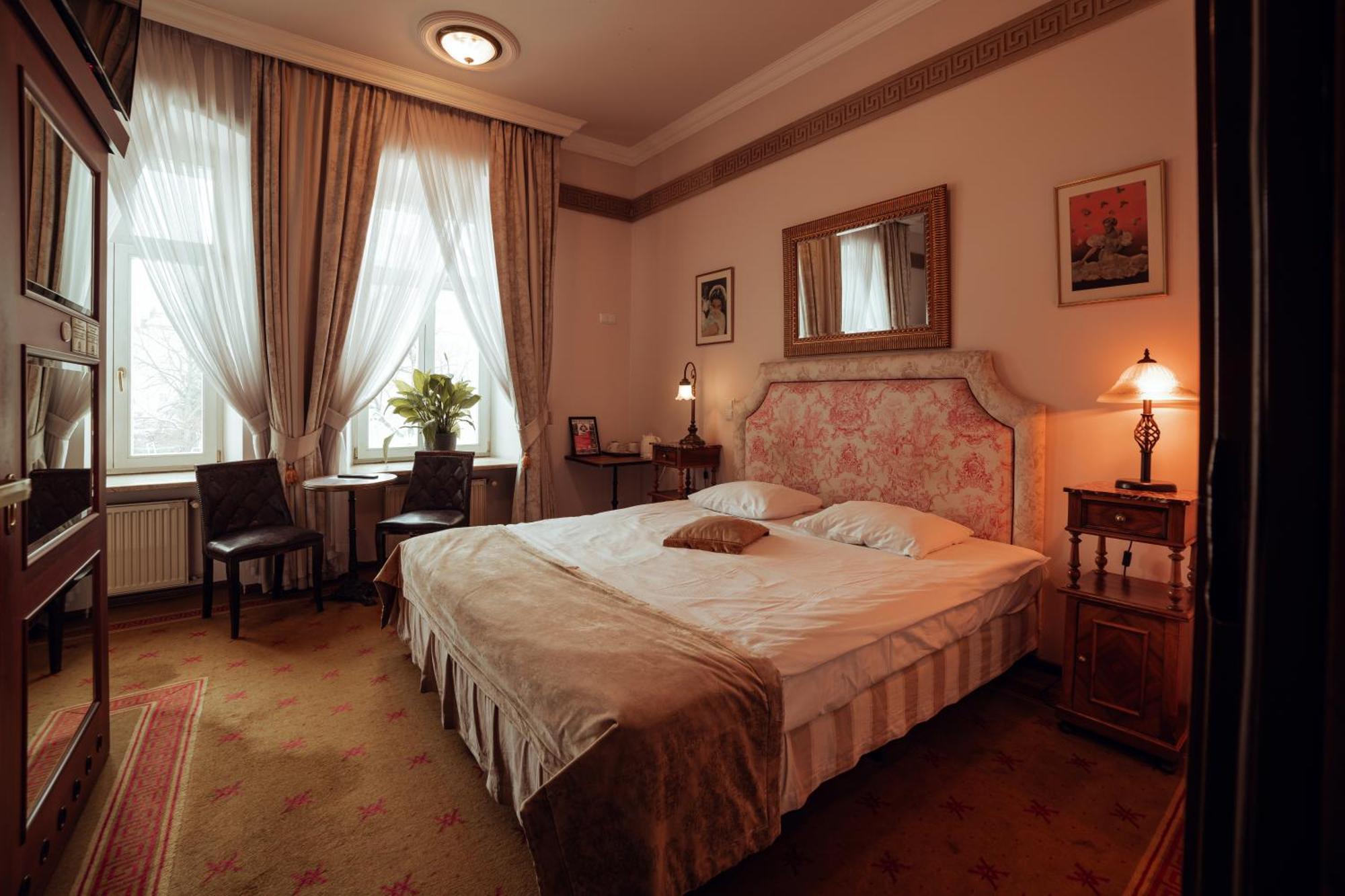 Hotel Ambasada Boleslawiec Dış mekan fotoğraf